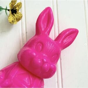Vintage Bunny Rabbit Blow Mold Candy Container HOT PINK